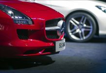 2017 Ford Raptor Dominates Off-Road Trailchips